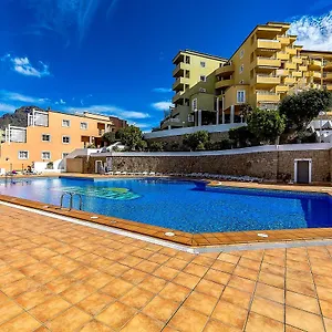 https://orlando-costa-adeje.in-canary-islands.com